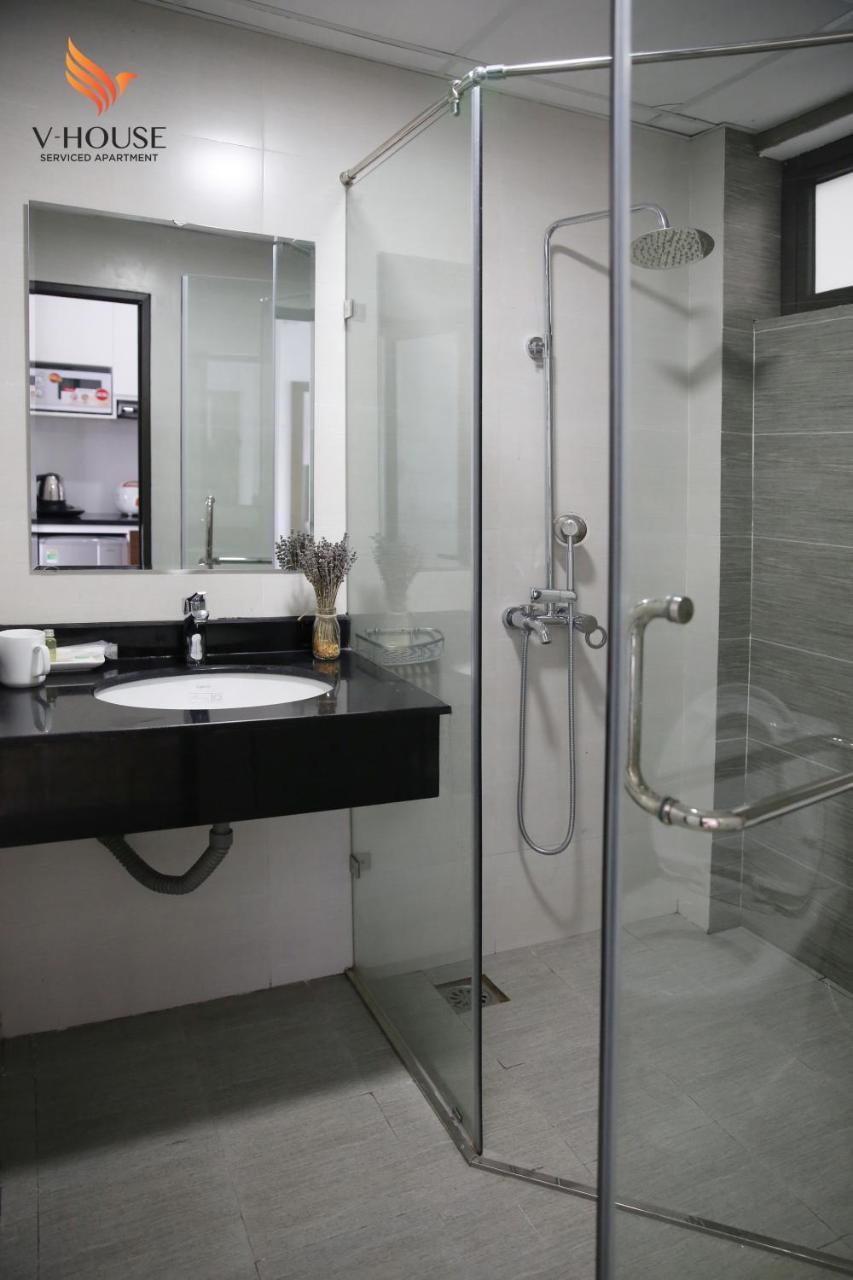 V House 6 Serviced Apartment Hanoi Bagian luar foto